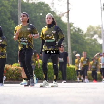 Runner Photo 6595047