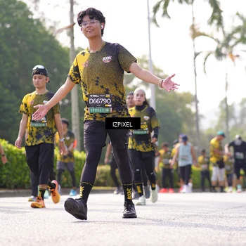 Runner Photo 6595068