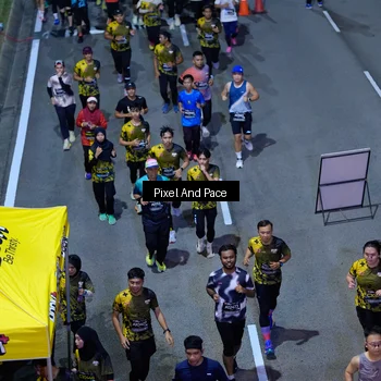 Runner Photo 6595081