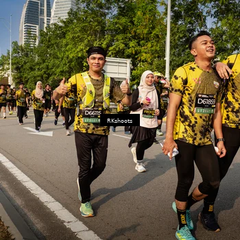 Runner Photo 6595093
