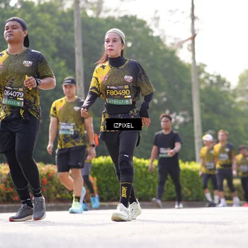 Runner Photo 6595105