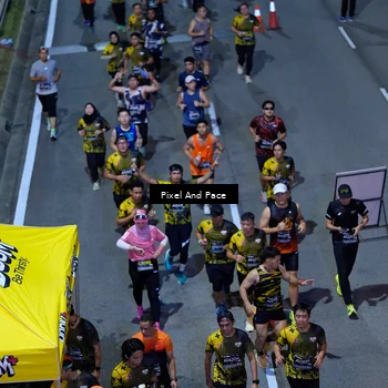 Runner Photo 6595153