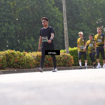 Runner Photo 6595177