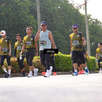 Runner Photo 6595207