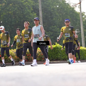 Runner Photo 6595238