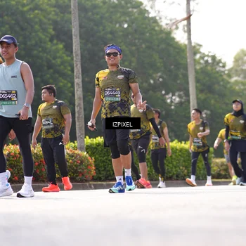 Runner Photo 6595252