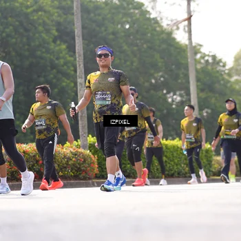 Runner Photo 6595258