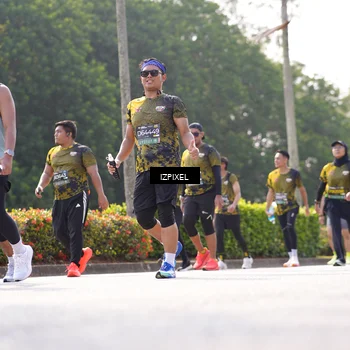 Runner Photo 6595262