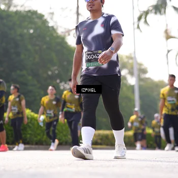Runner Photo 6595289