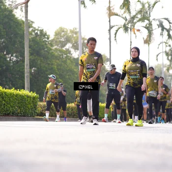 Runner Photo 6595336