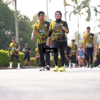 Runner Photo 6595352