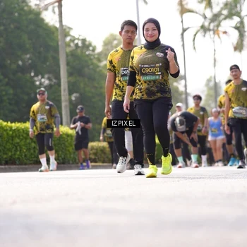 Runner Photo 6595360