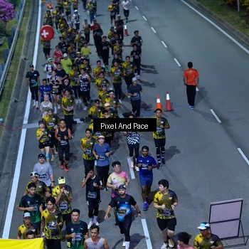 Runner Photo 6595391