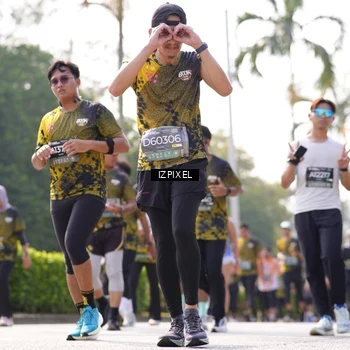 Runner Photo 6595453