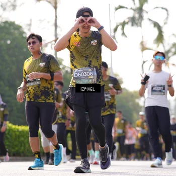 Runner Photo 6595487