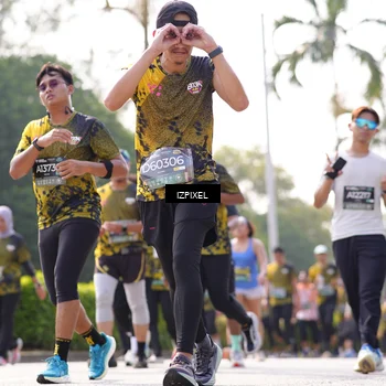 Runner Photo 6595488