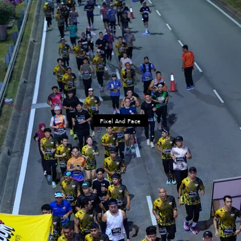 Runner Photo 6595525