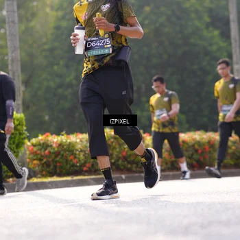 Runner Photo 6595619