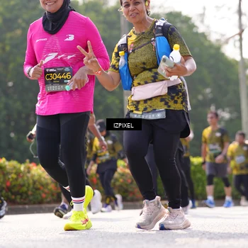 Runner Photo 6595661
