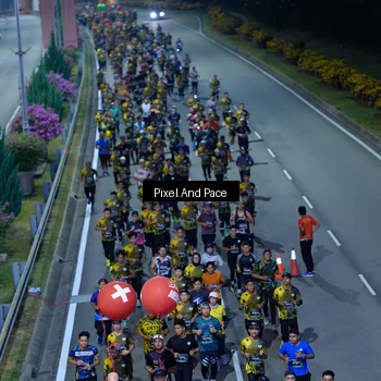 Runner Photo 6595756