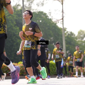 Runner Photo 6595771