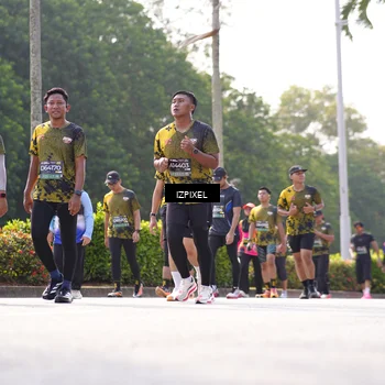 Runner Photo 6595813