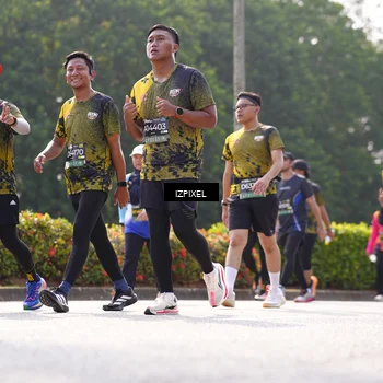 Runner Photo 6595814