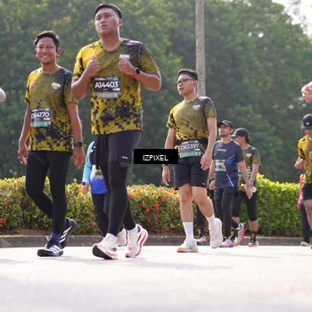 Runner Photo 6595837