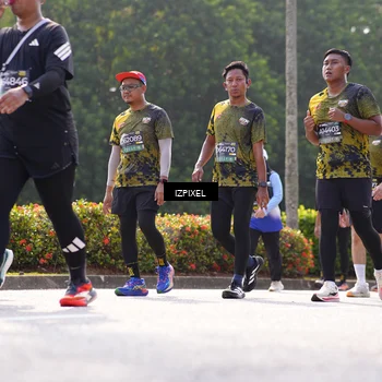 Runner Photo 6595842