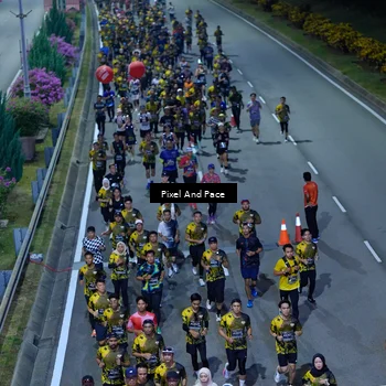 Runner Photo 6595859
