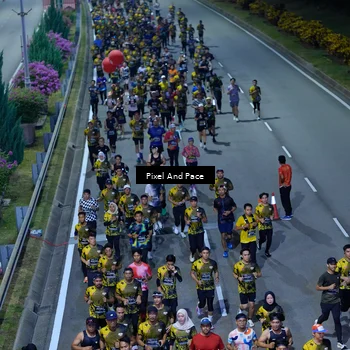 Runner Photo 6595864