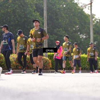 Runner Photo 6595869