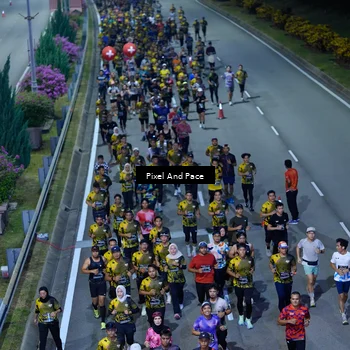 Runner Photo 6595887