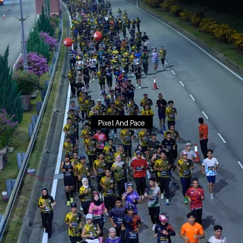 Runner Photo 6595899