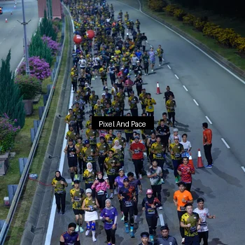 Runner Photo 6595916