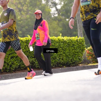 Runner Photo 6595996