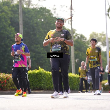 Runner Photo 6596031