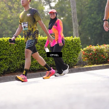 Runner Photo 6596046