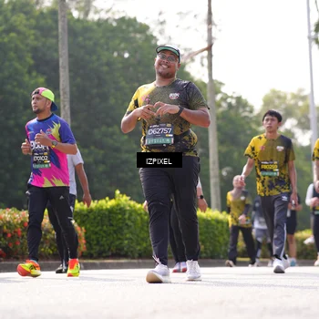 Runner Photo 6596051