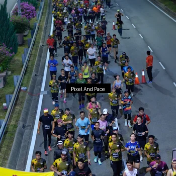 Runner Photo 6596059