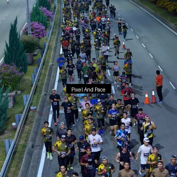 Runner Photo 6596091