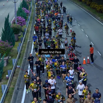 Runner Photo 6596095