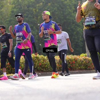 Runner Photo 6596102