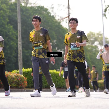 Runner Photo 6596119