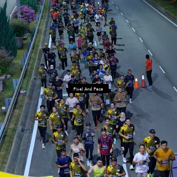 Runner Photo 6596131