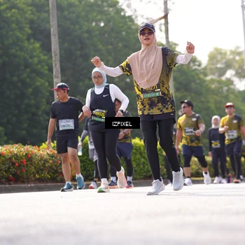 Runner Photo 6596171