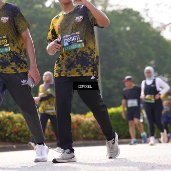 Runner Photo 6596179