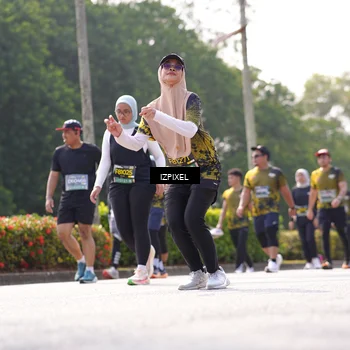 Runner Photo 6596200