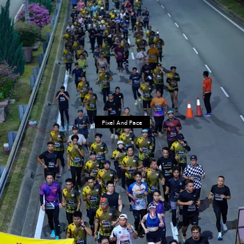 Runner Photo 6596236