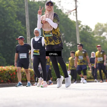 Runner Photo 6596237